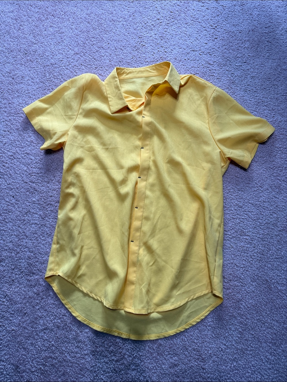 Yellow Short-Sleeve Button-Up Shirt - Classic Casual